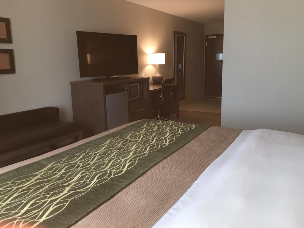 Comfort Inn & Suites Snyder Kültér fotó